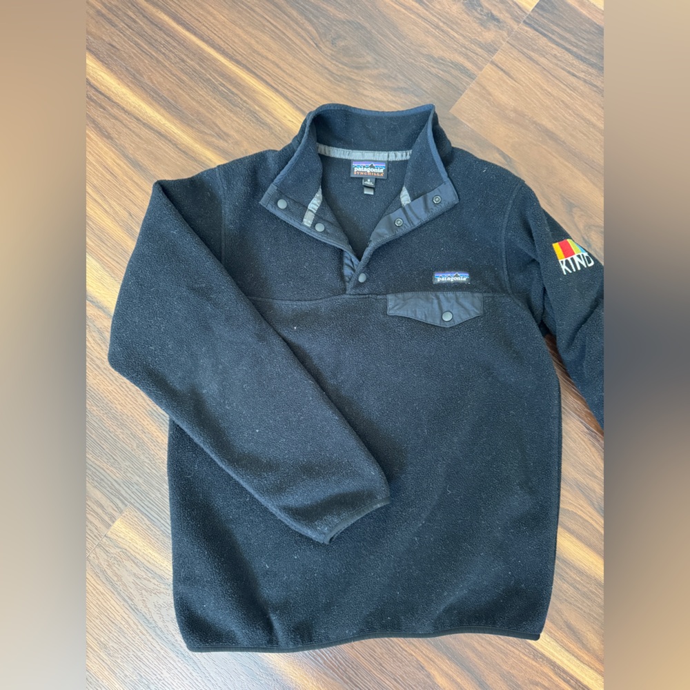 Patagonia Black Fleece Pullover